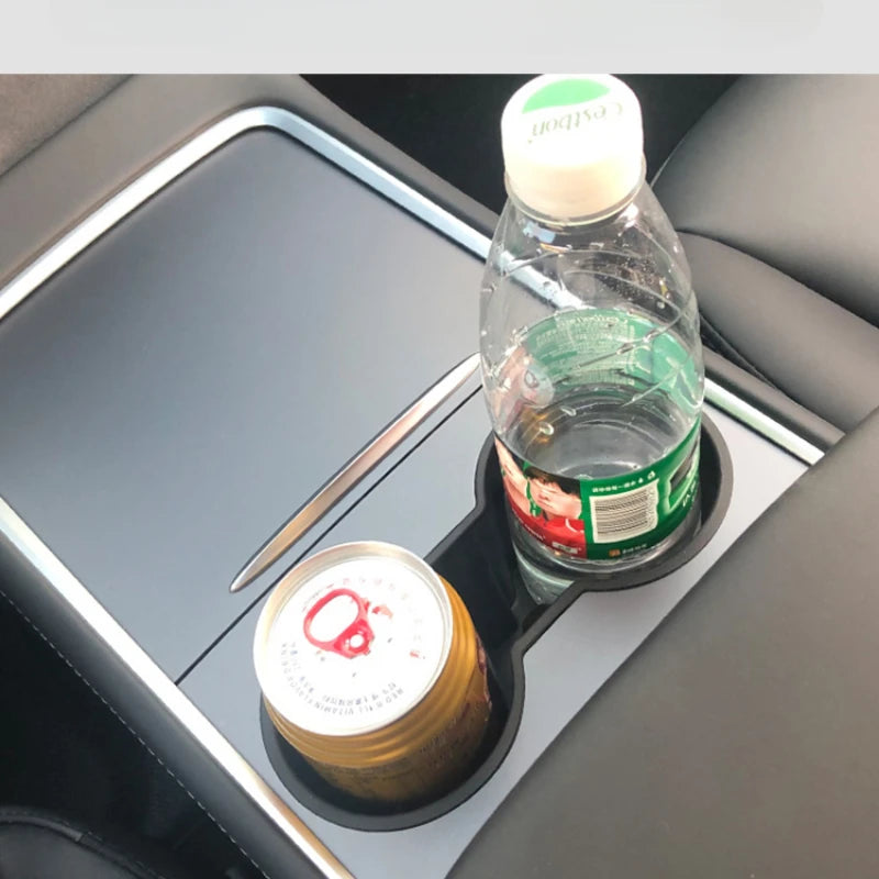 מחזיק כוסות למרכז לשליטה עבור טסלה Model Y (2021-2023) ו- Model 3 (2017-2023) כיסוי אחורי לכוסות מים לרכב – אביזרי פנאי לרכב