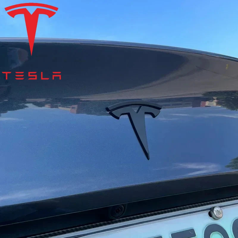 סט מדבקות סמל שחורות לטסלה – קדמי, אחורי, תא מטען והגה | מתאים לדגמי Model 3 / Y